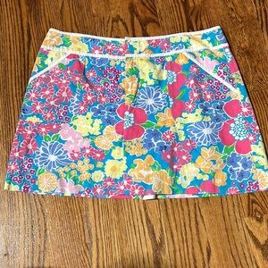 Lilly Pulitzer white label floral skort size 12 EUC.